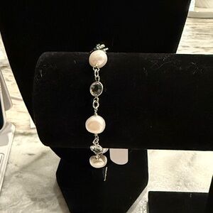 Sorrelli Silver Bracelet with Pearl and Crystal Accents